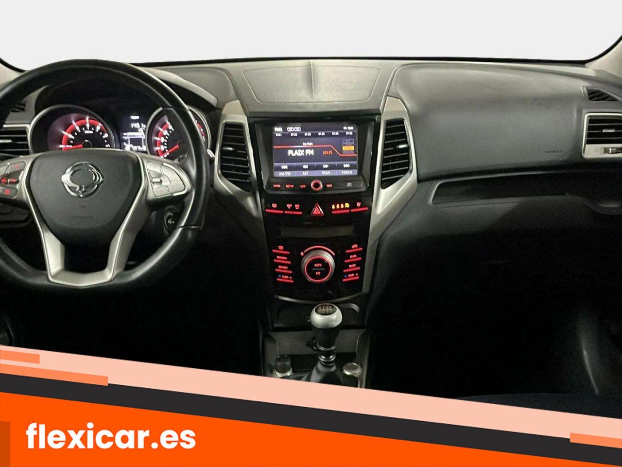 Foto SsangYong Tivoli 11