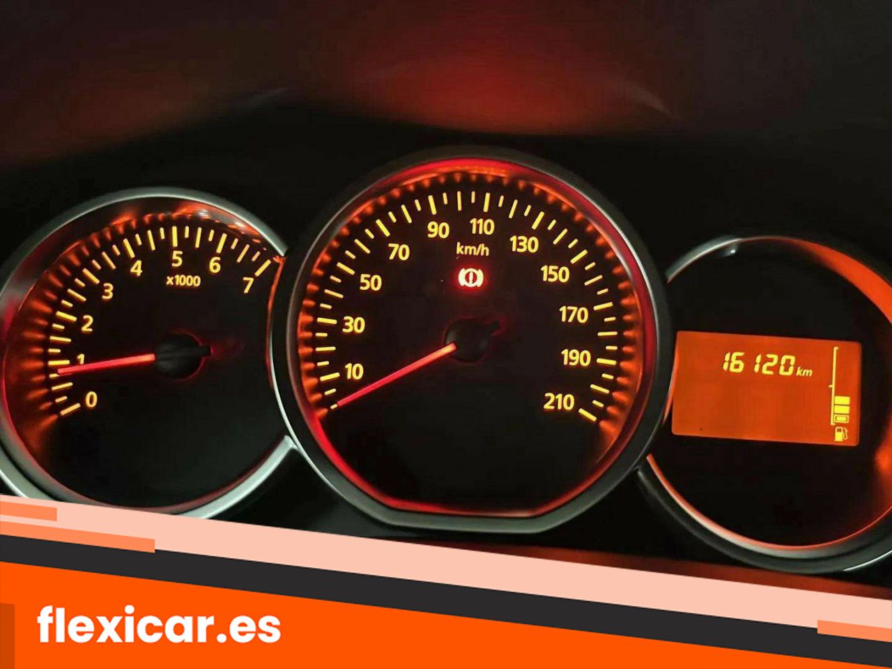 Foto Dacia Sandero 13