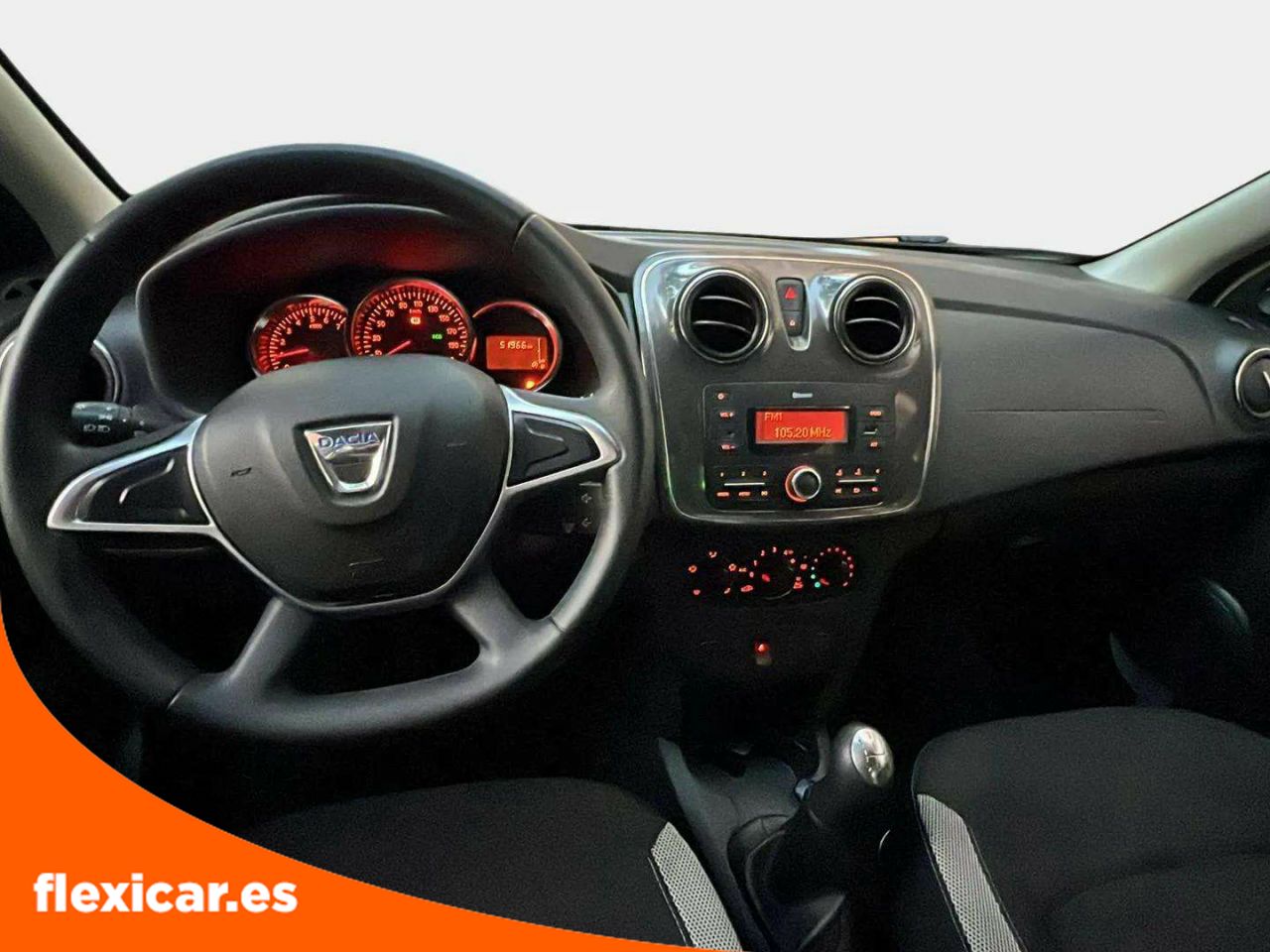 Foto Dacia Sandero 11