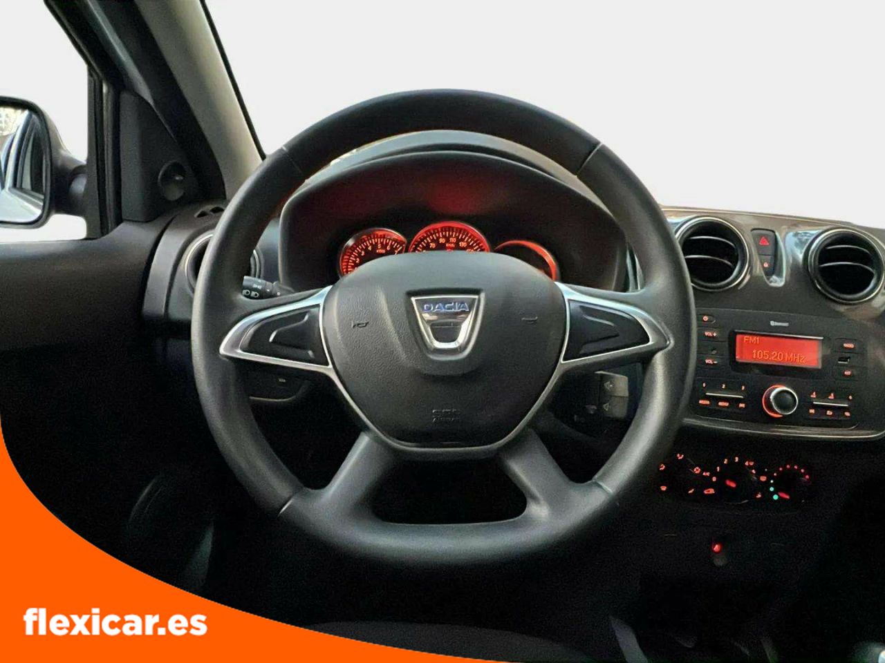 Foto Dacia Sandero 12