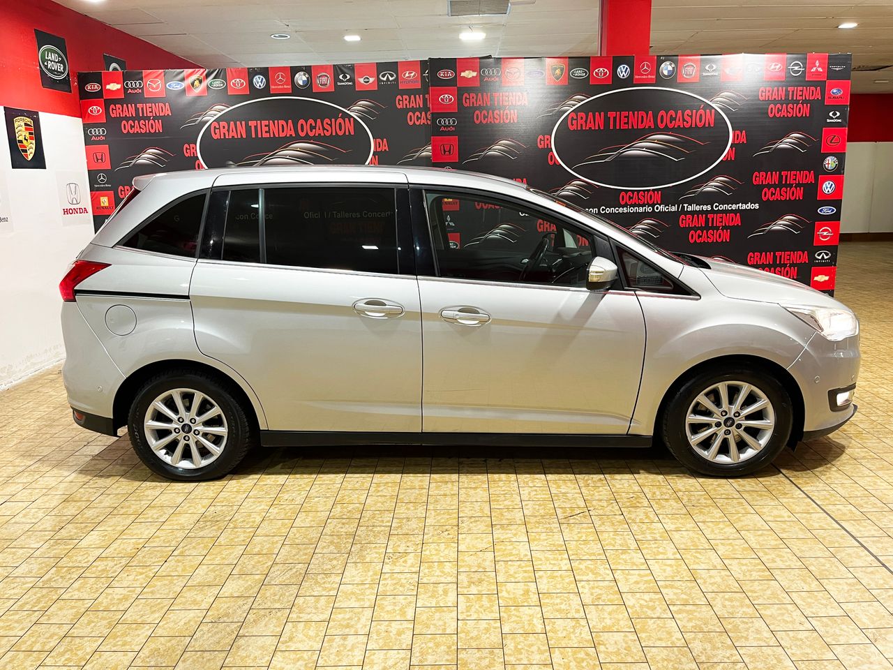 Foto Ford Grand C-MAX 9
