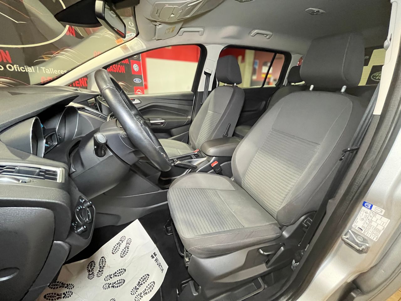 Foto Ford Grand C-MAX 13