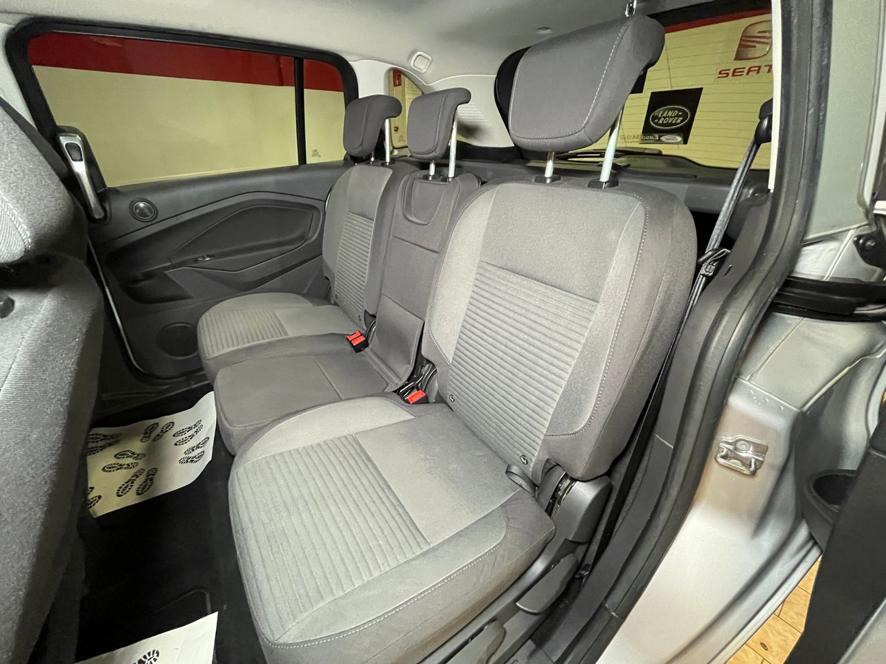 Foto Ford Grand C-MAX 33