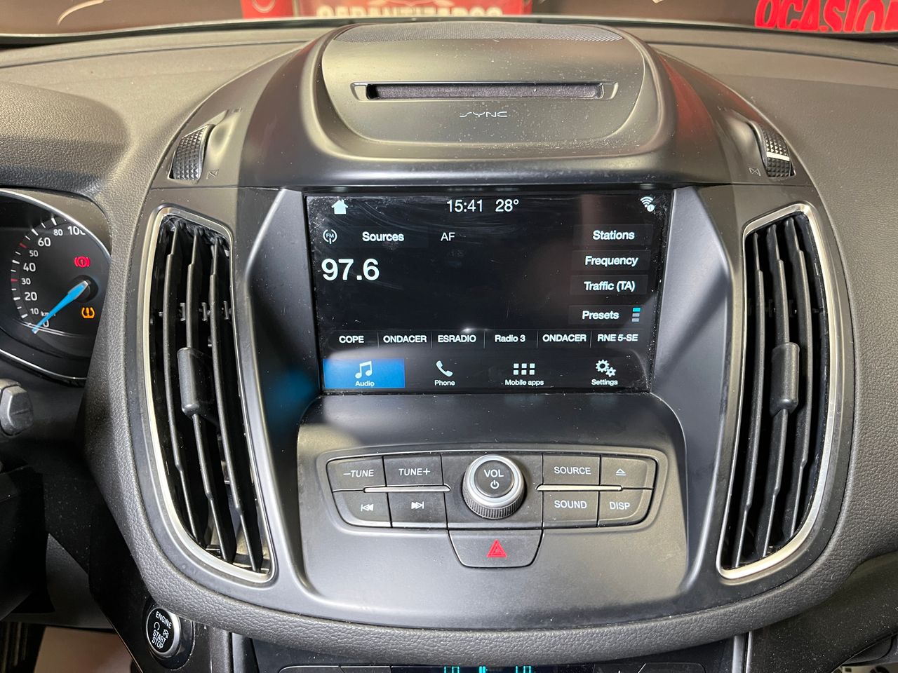 Foto Ford Grand C-MAX 24
