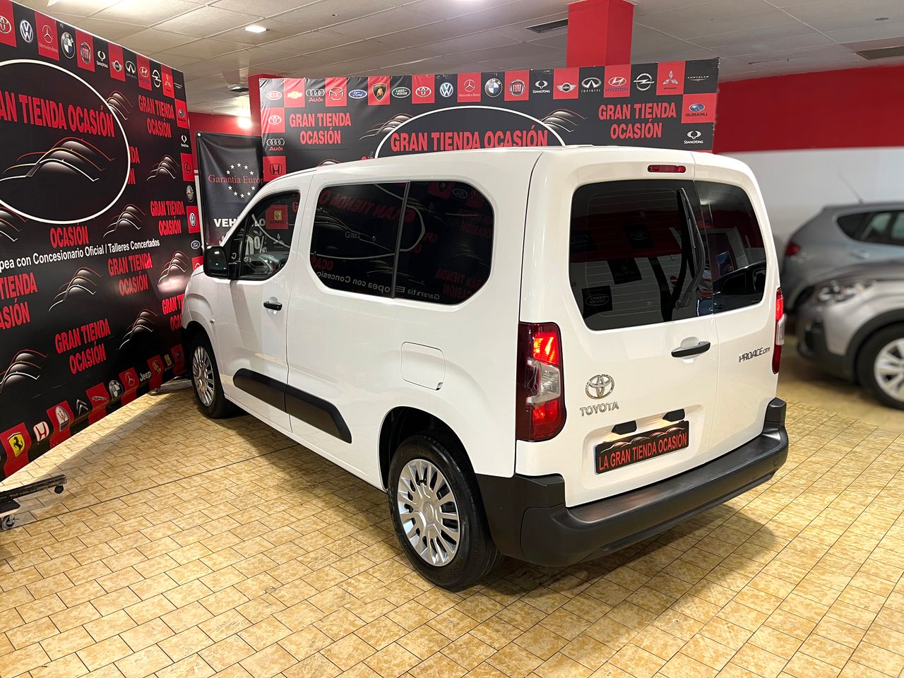 Foto Toyota Proace 8