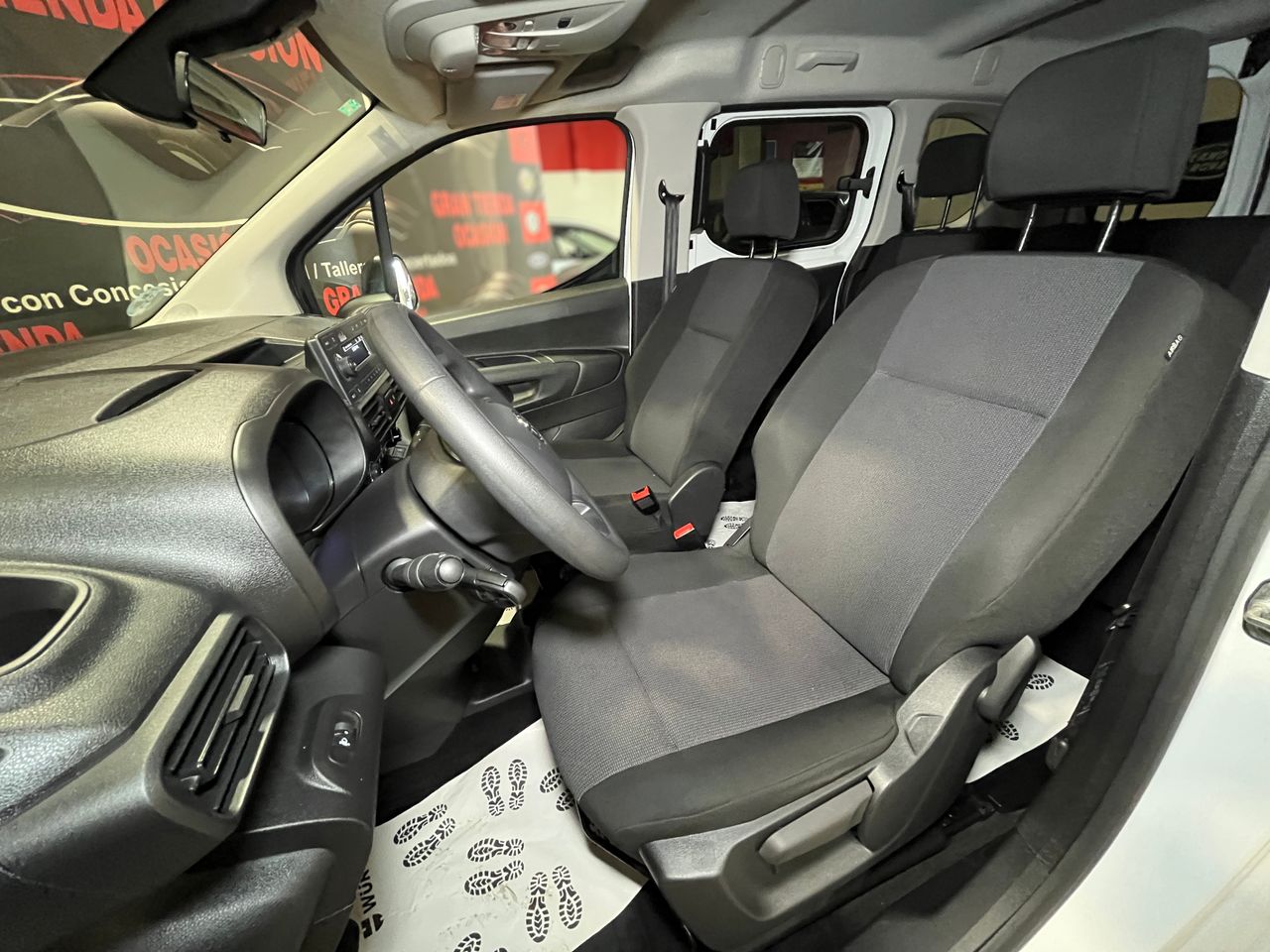 Foto Toyota Proace 12