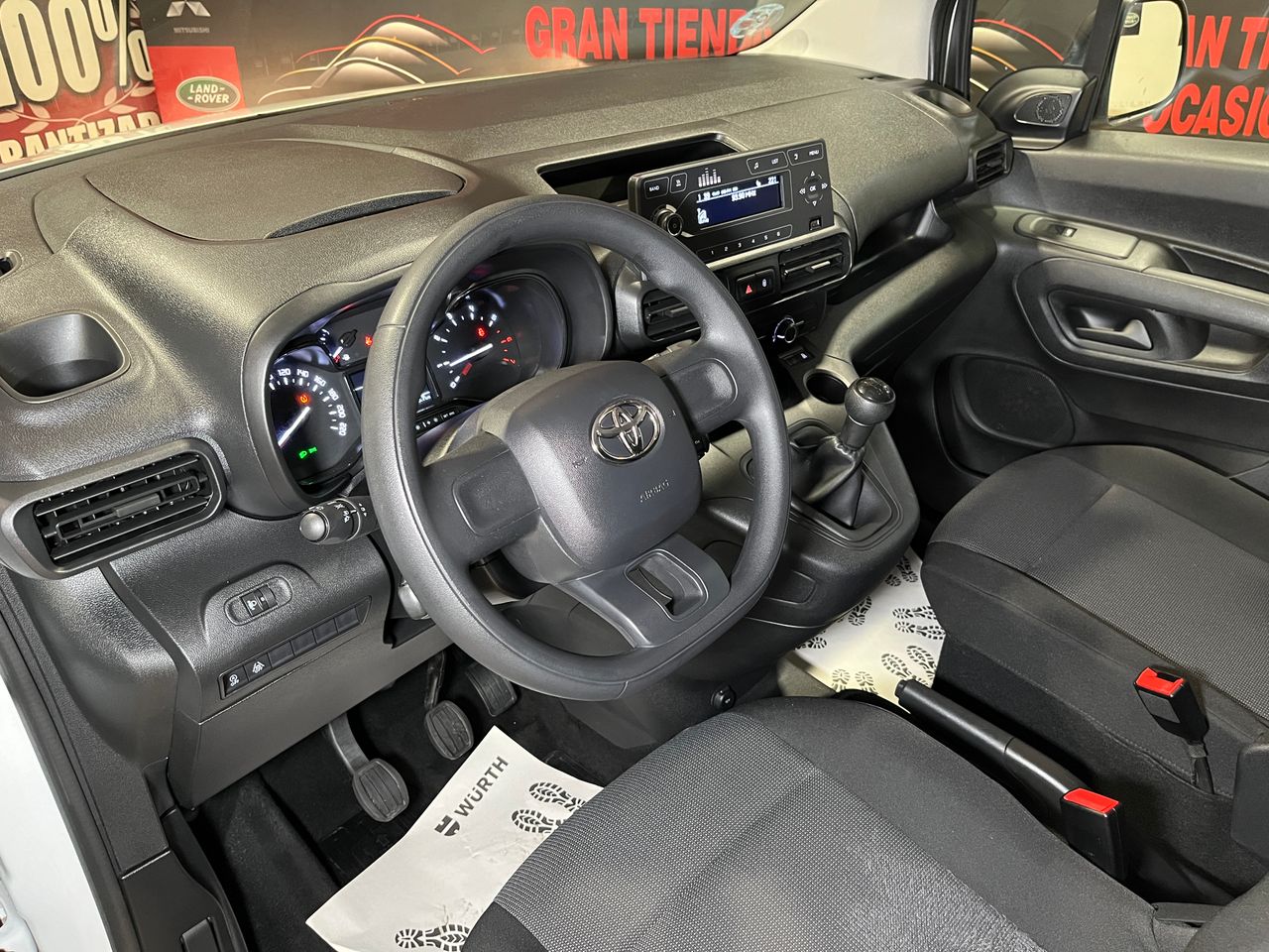 Foto Toyota Proace 13