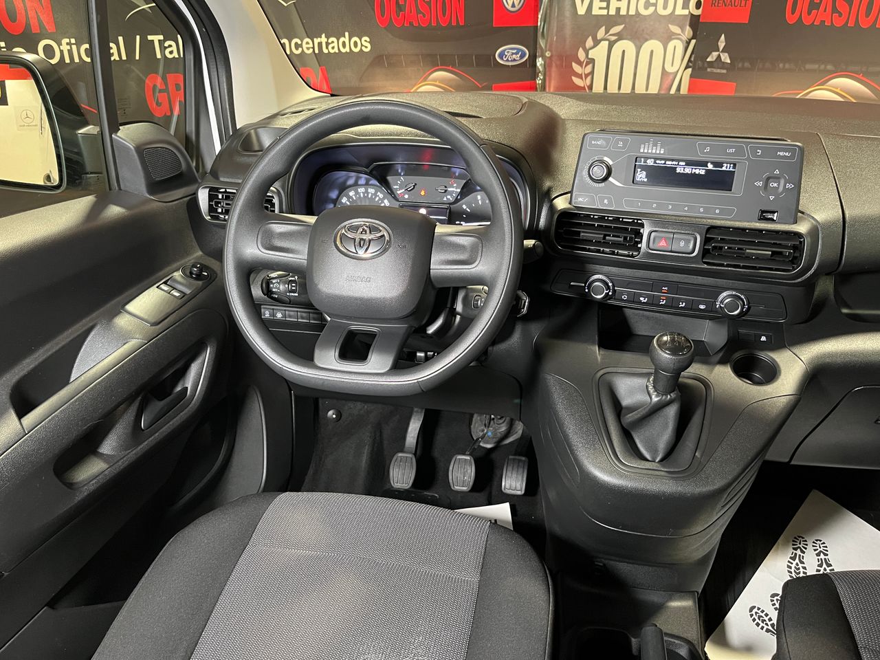 Foto Toyota Proace 14