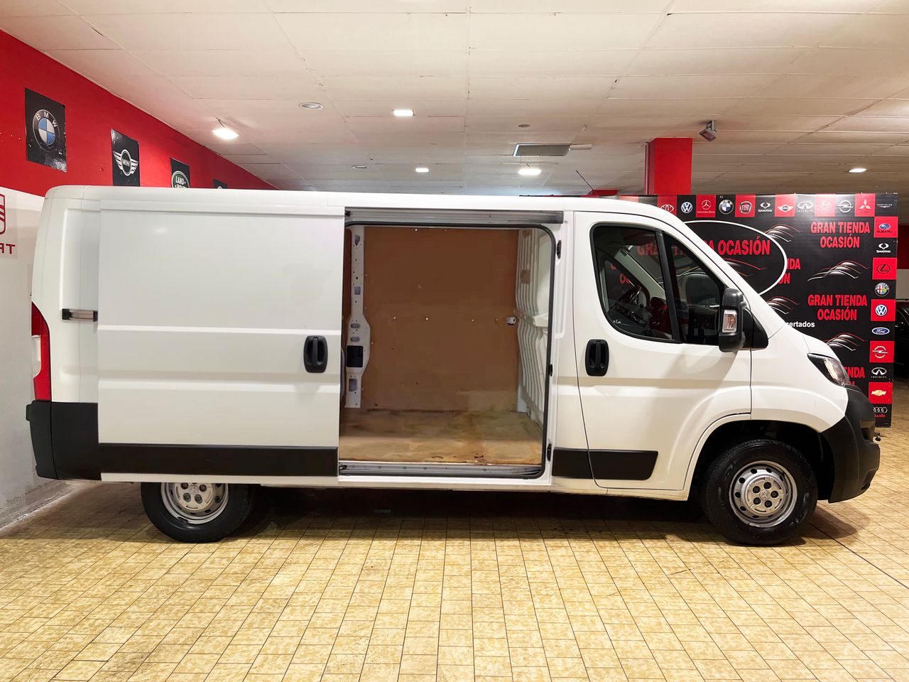 Foto Peugeot Boxer 11
