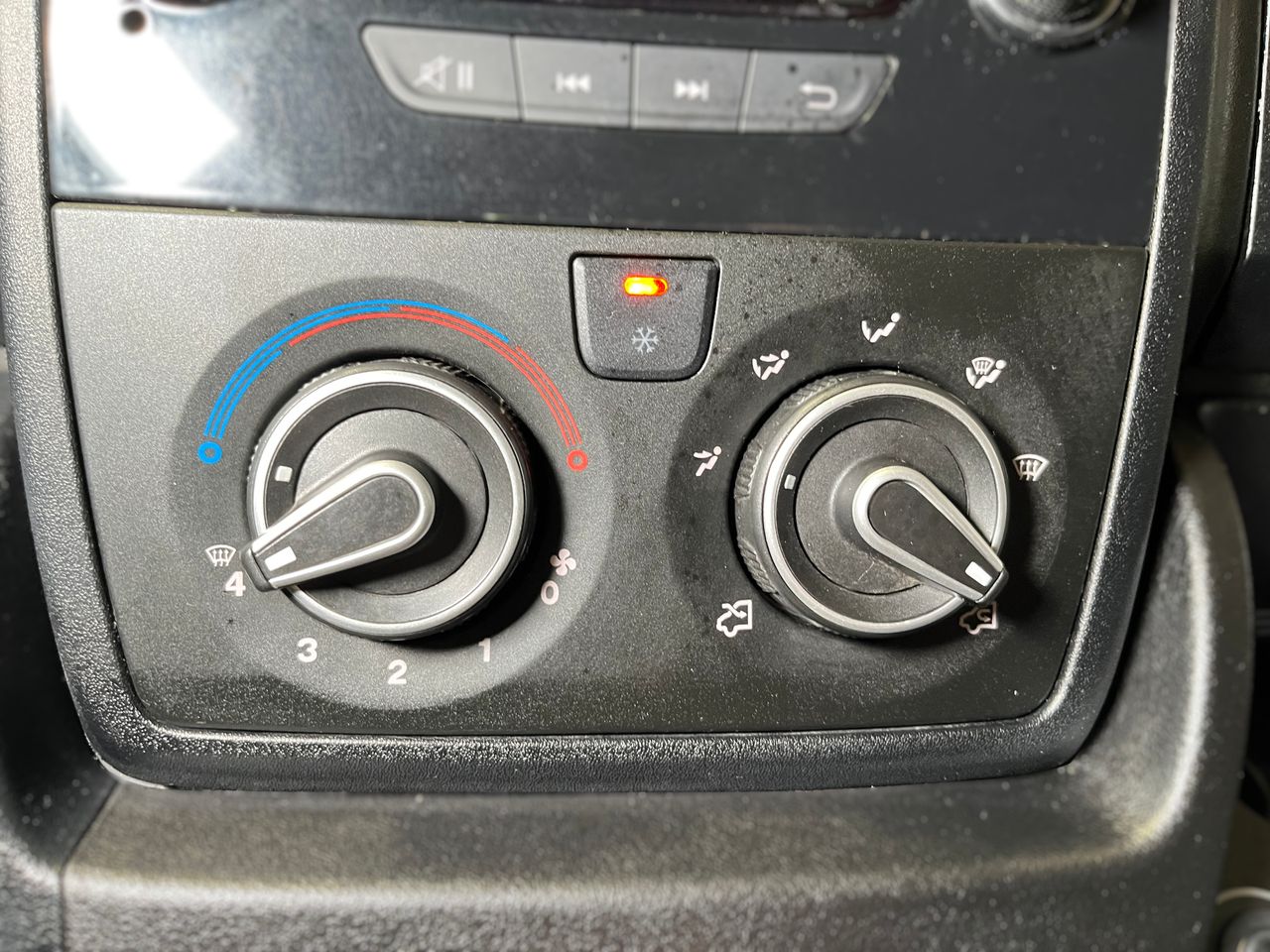 Foto Peugeot Boxer 25