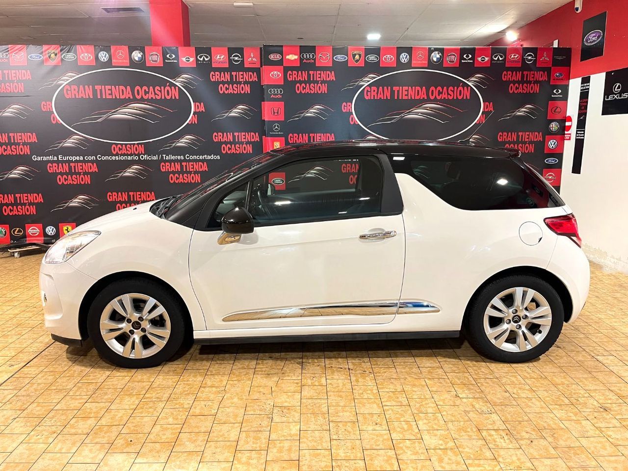 Foto DS Automobiles DS 3 9