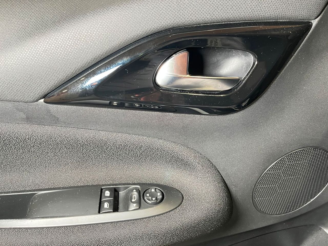 Foto DS Automobiles DS 3 22