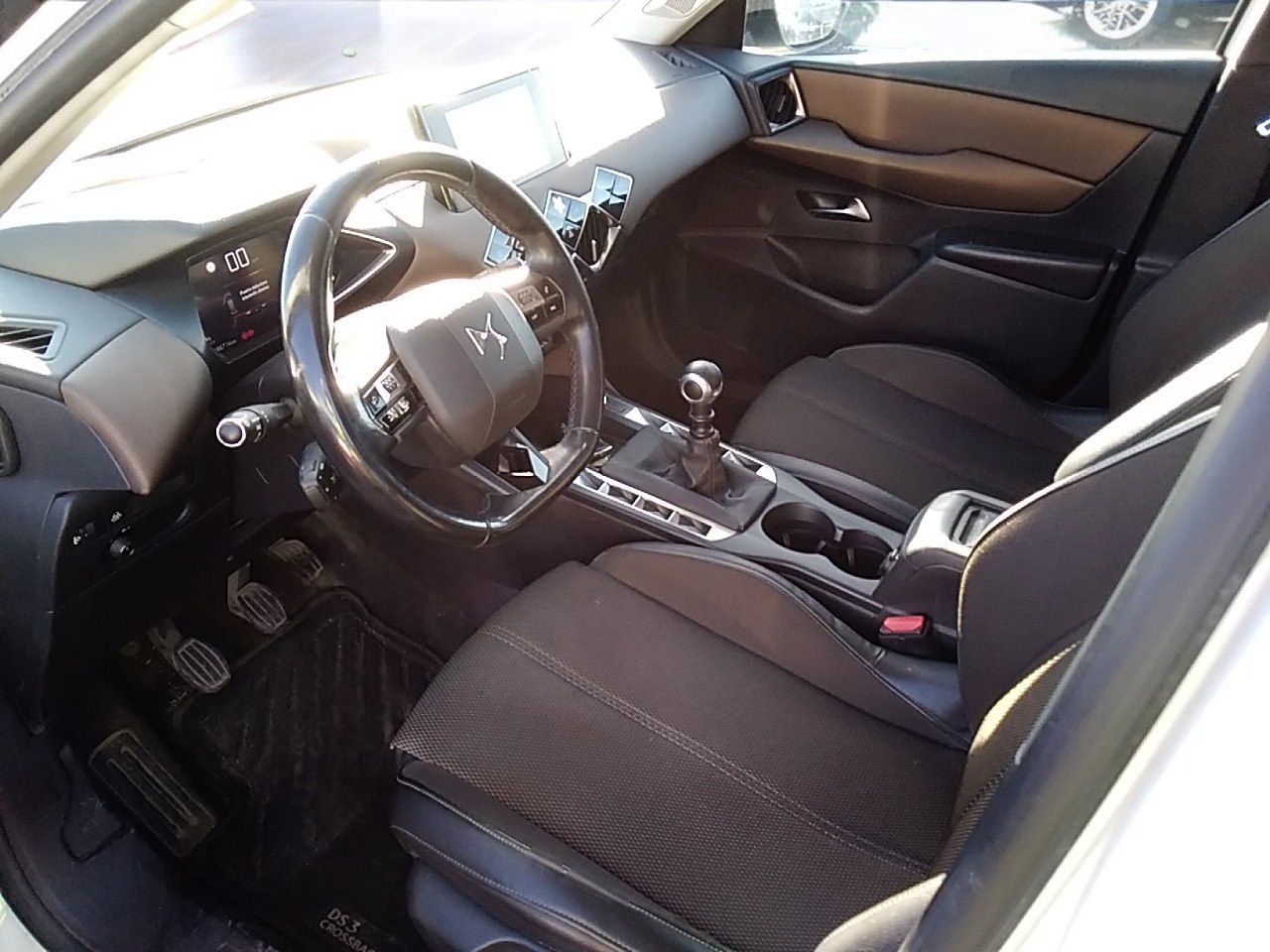 Foto DS Automobiles DS 3 Crossback 7