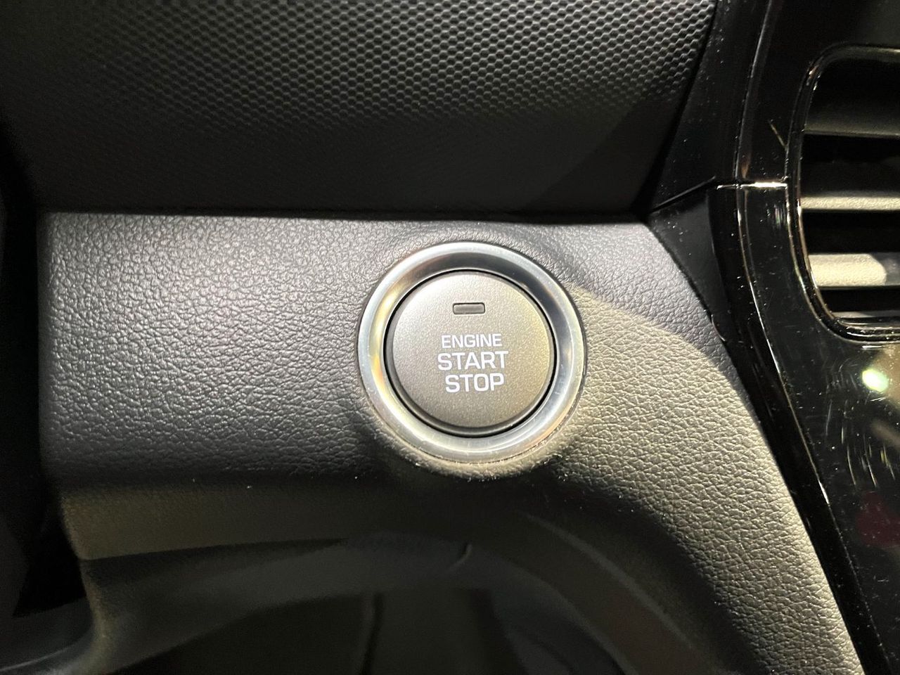 Foto Hyundai IONIQ 19