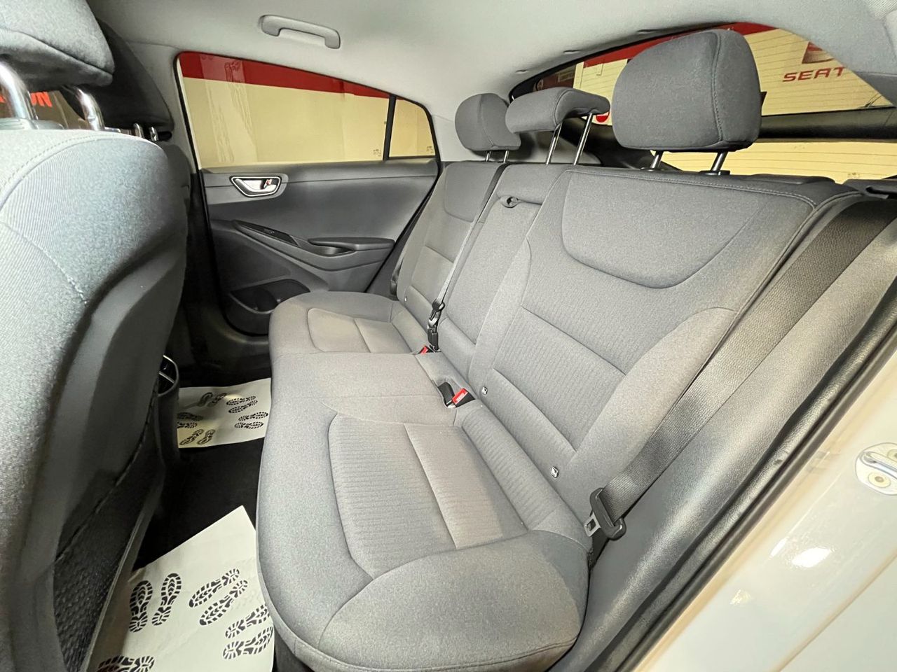 Foto Hyundai IONIQ 31