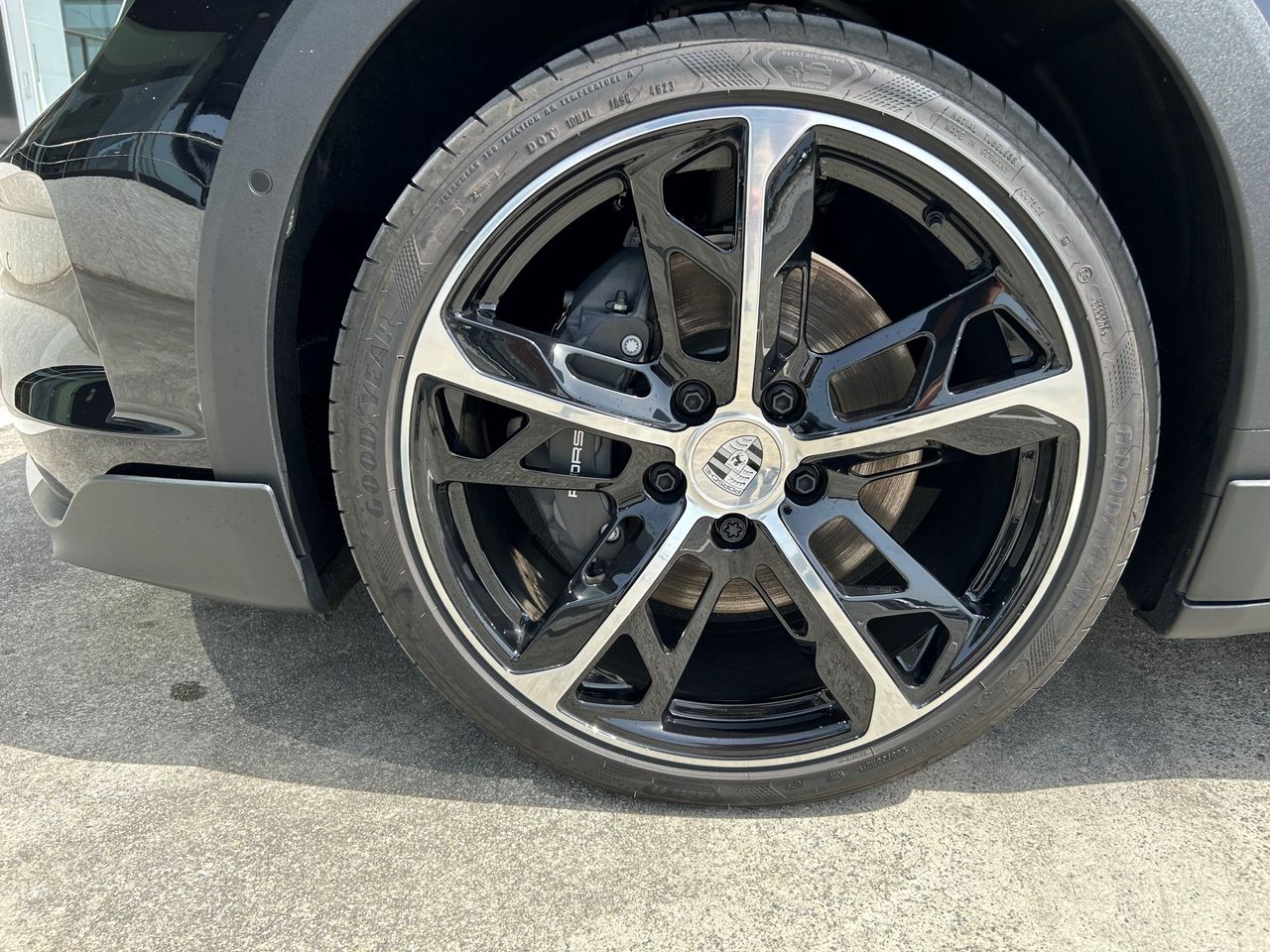 Foto Porsche Taycan 36