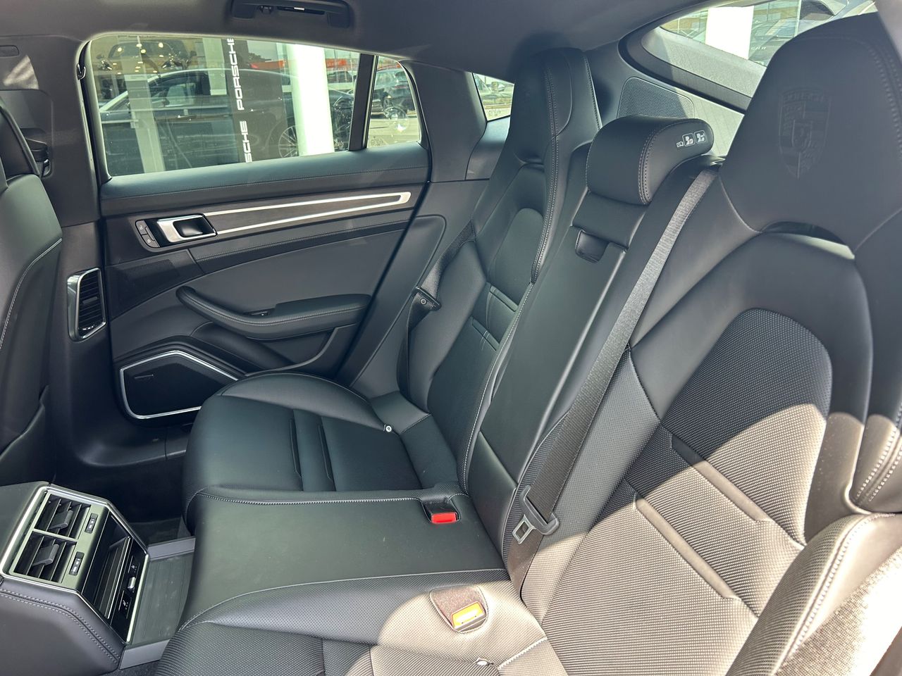 Foto Porsche Panamera 12
