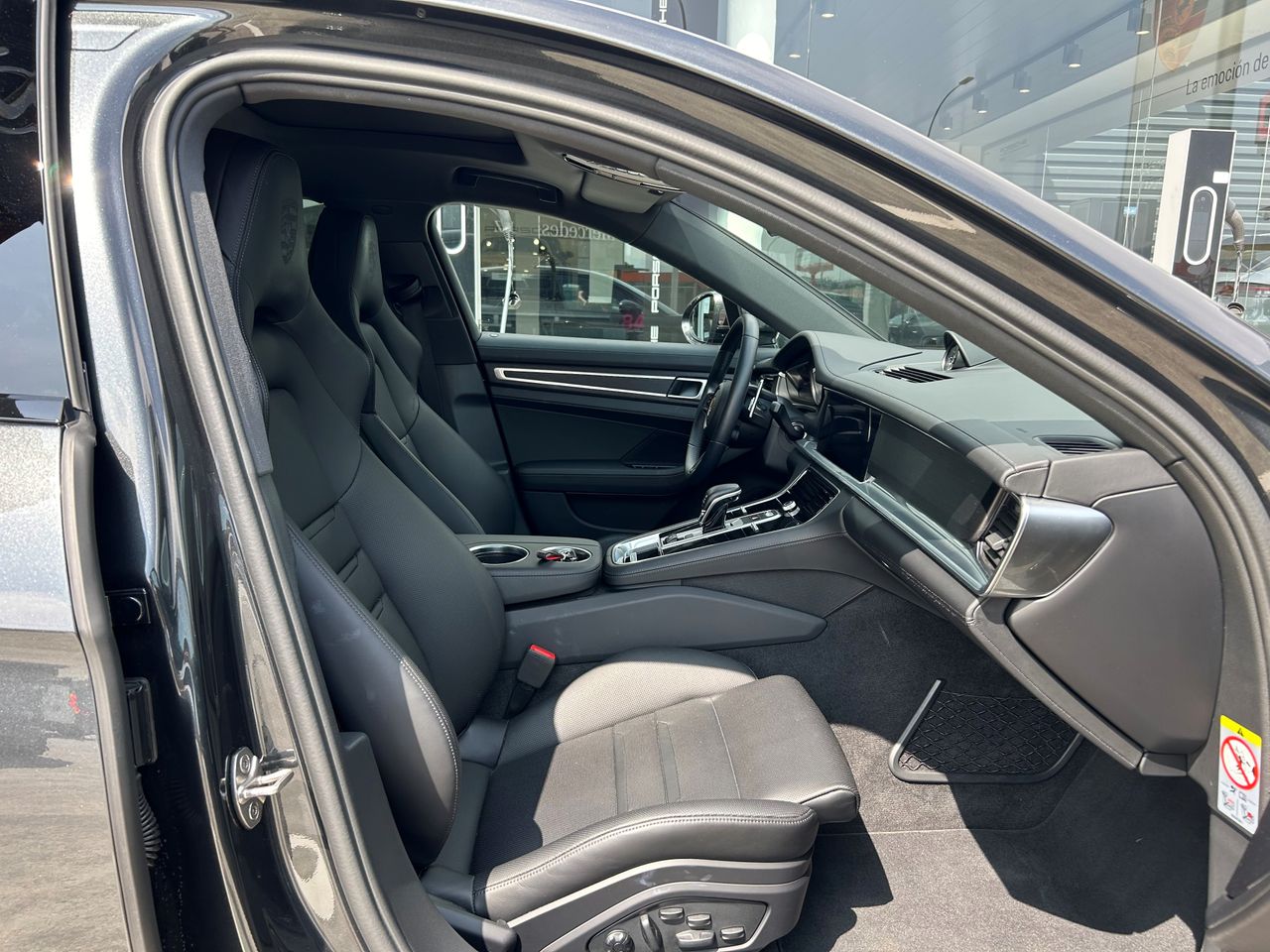 Foto Porsche Panamera 15