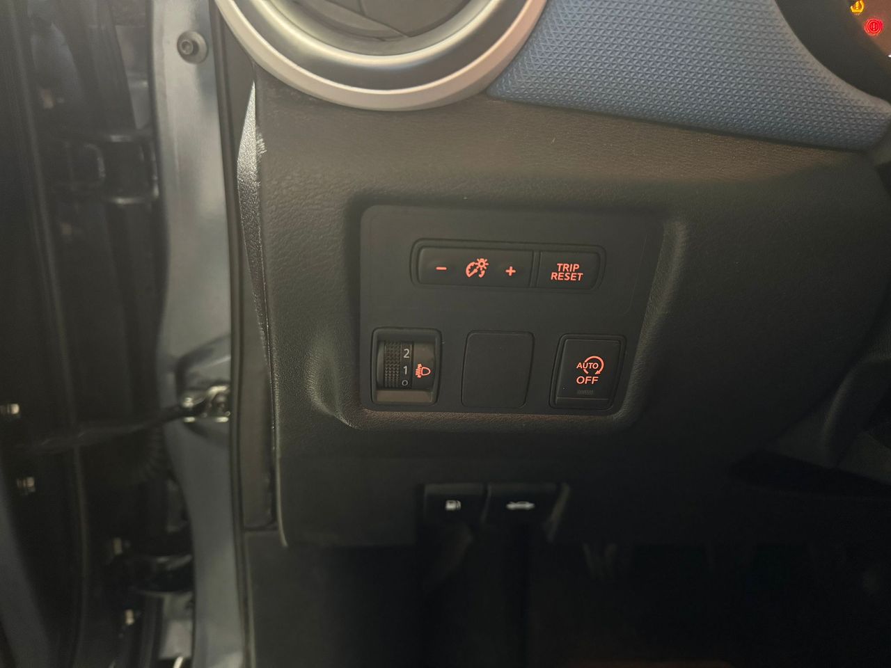 Foto Nissan Micra 18