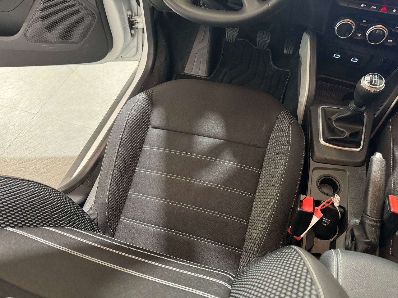 Foto Dacia Duster 11