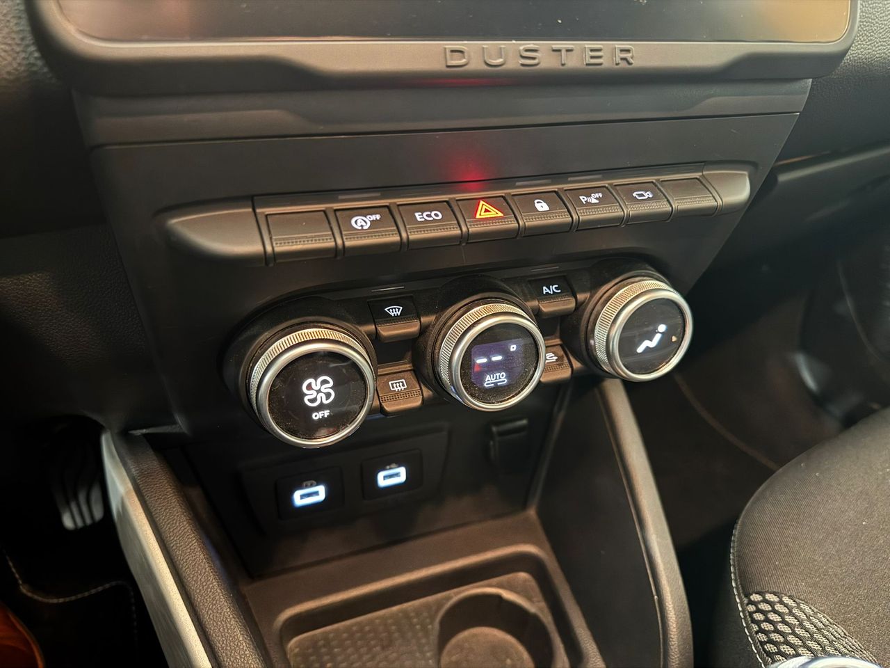 Foto Dacia Duster 23