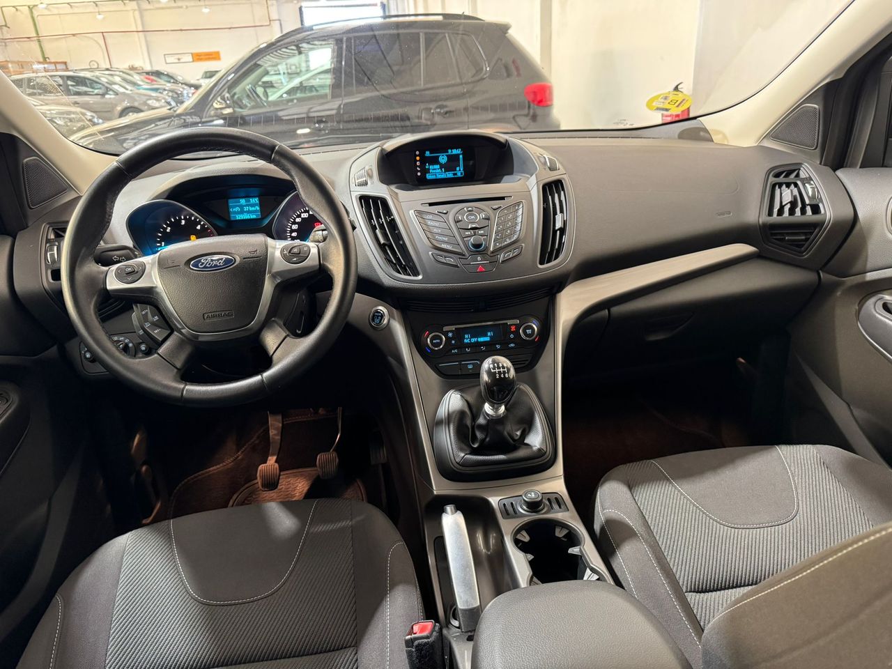Foto Ford Kuga 8
