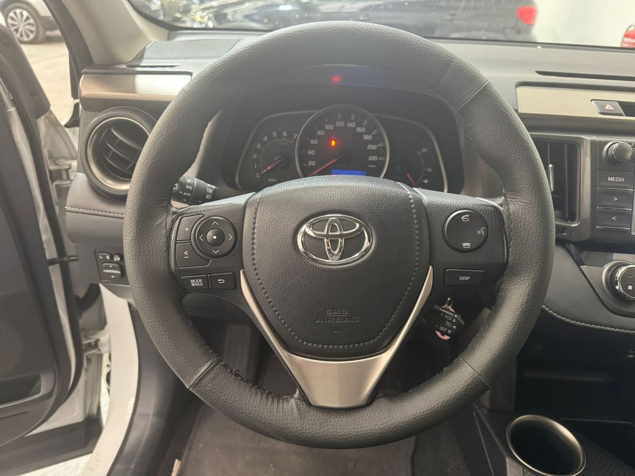 Foto Toyota Rav4 11
