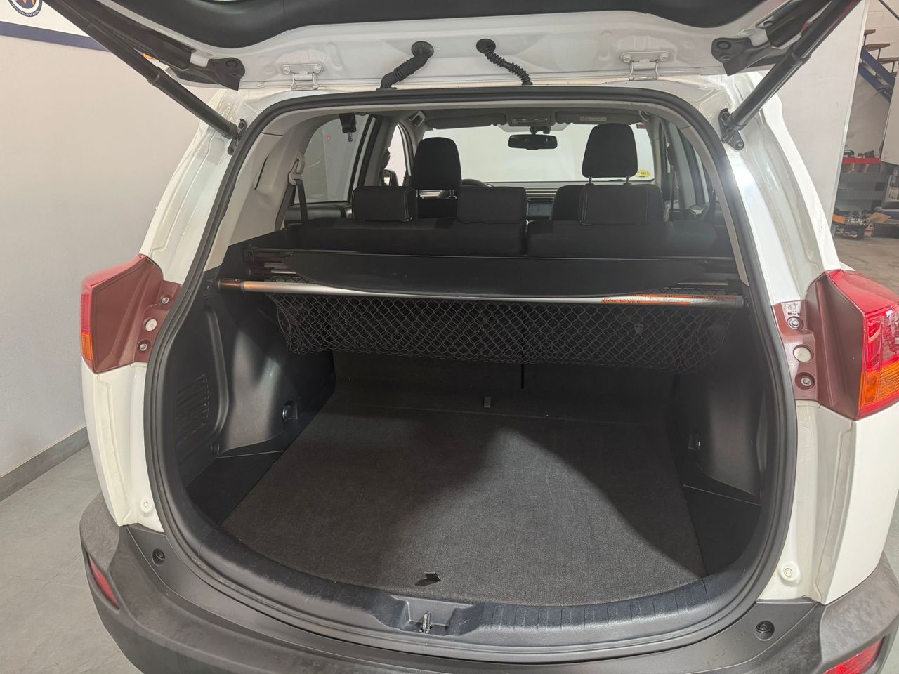 Foto Toyota Rav4 24
