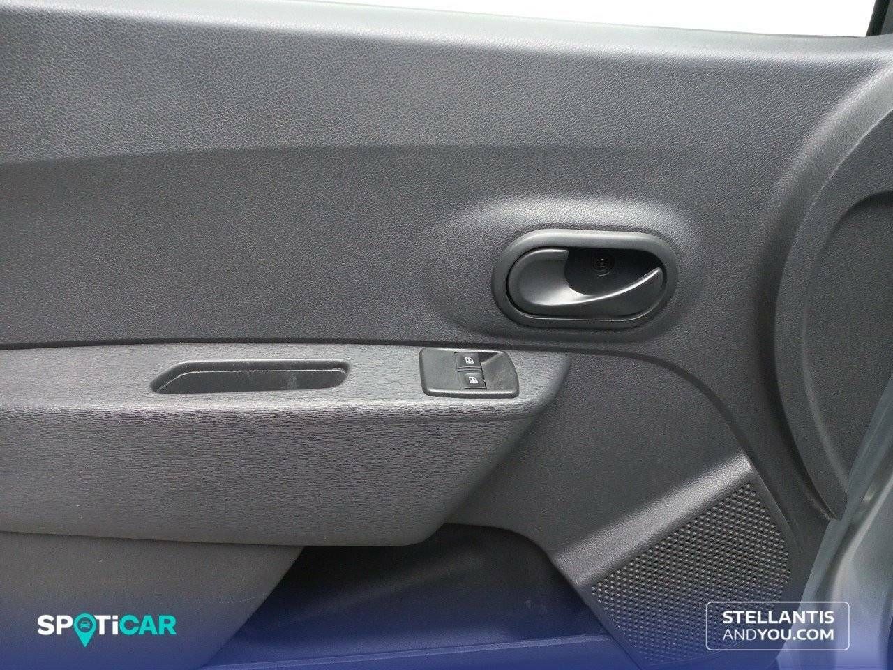 Foto Dacia Lodgy 16