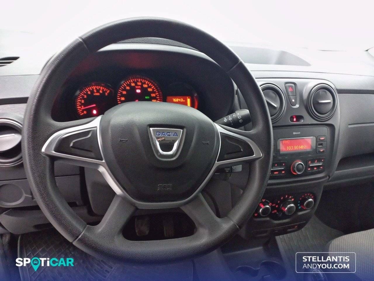Foto Dacia Lodgy 18