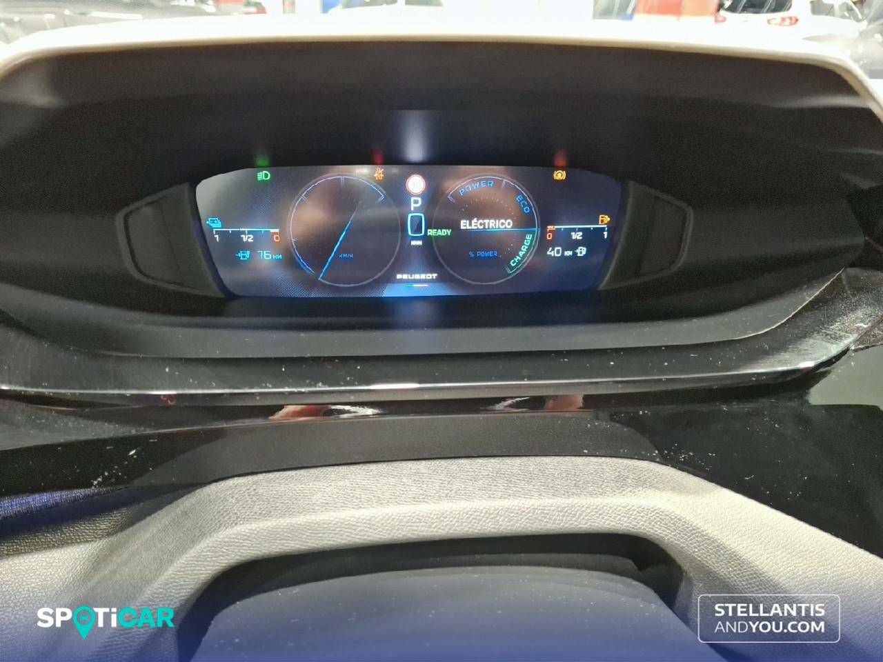 Foto Peugeot 408 12