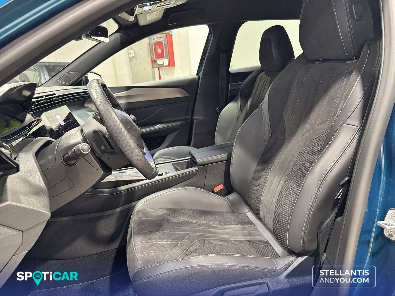 Foto Peugeot 408 9