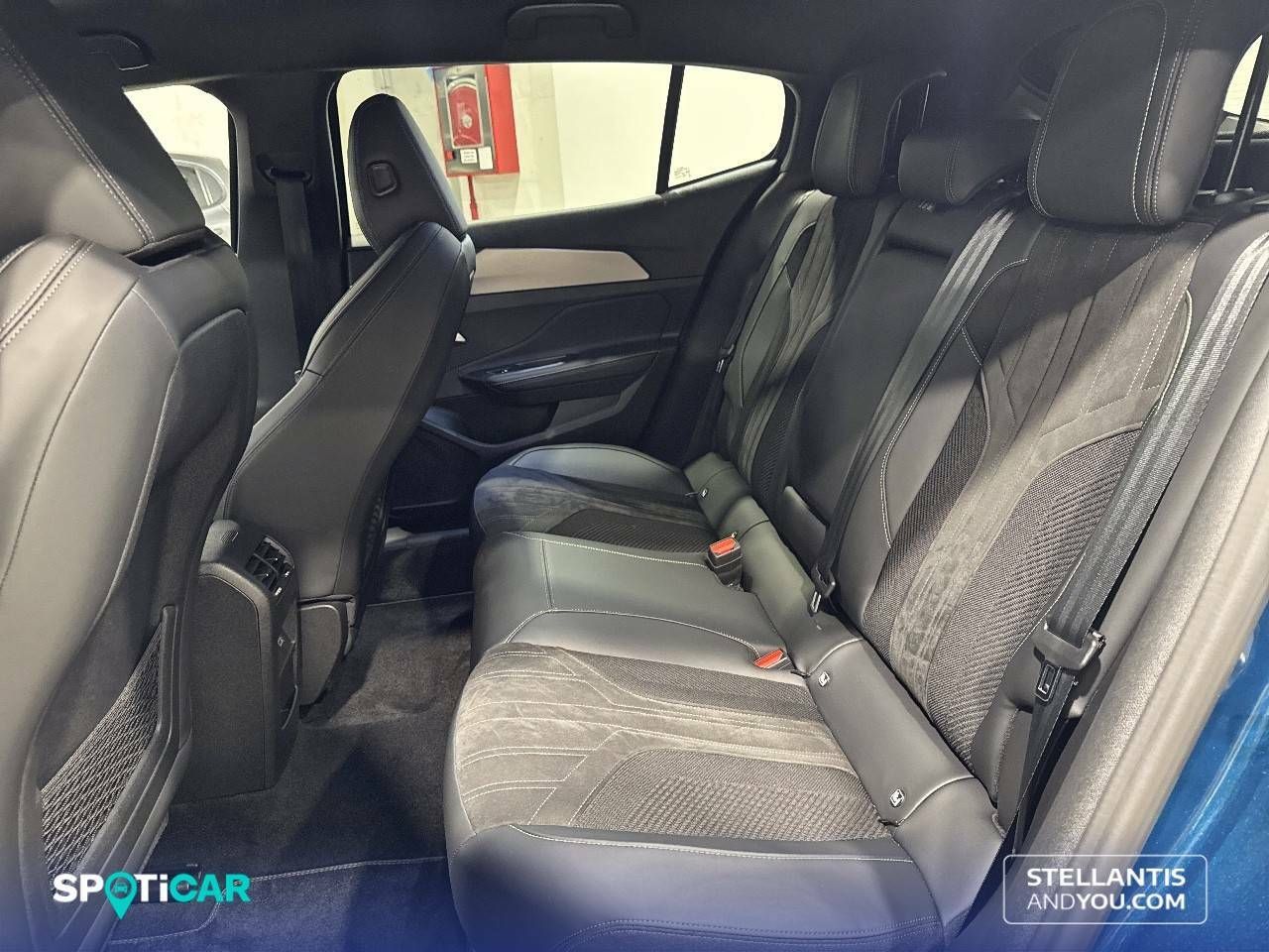 Foto Peugeot 408 10