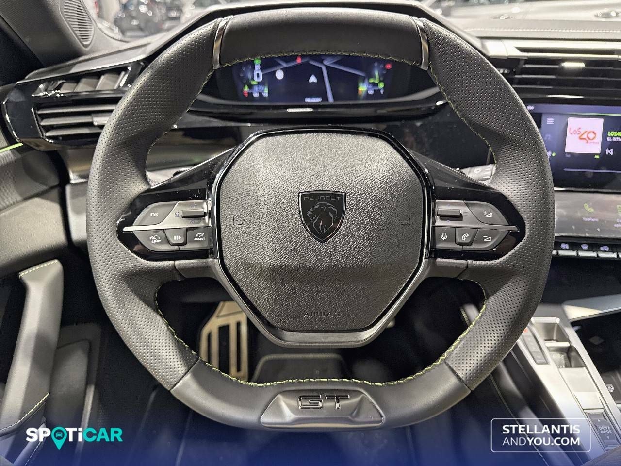 Foto Peugeot 408 13