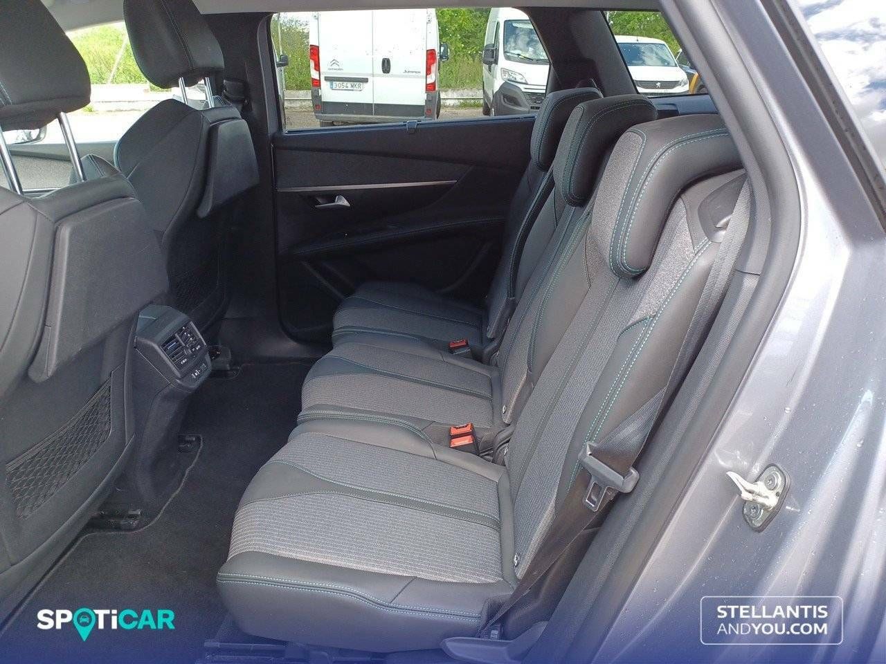 Foto Peugeot 5008 10