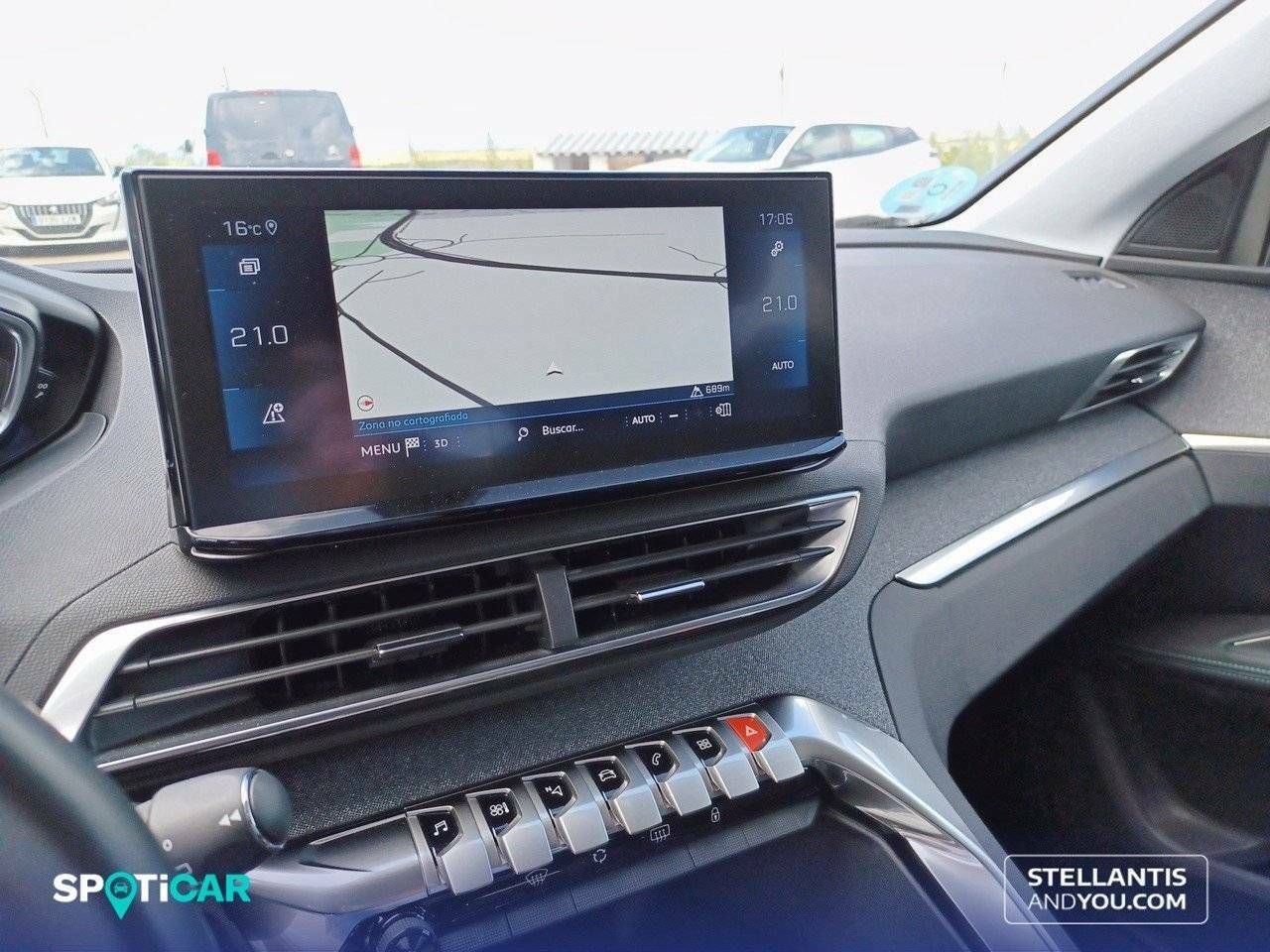 Foto Peugeot 5008 14