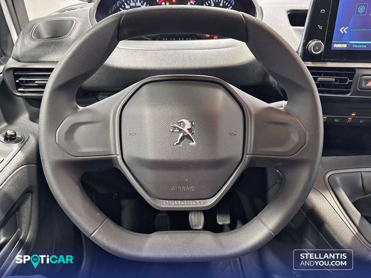 Foto Peugeot Partner 13