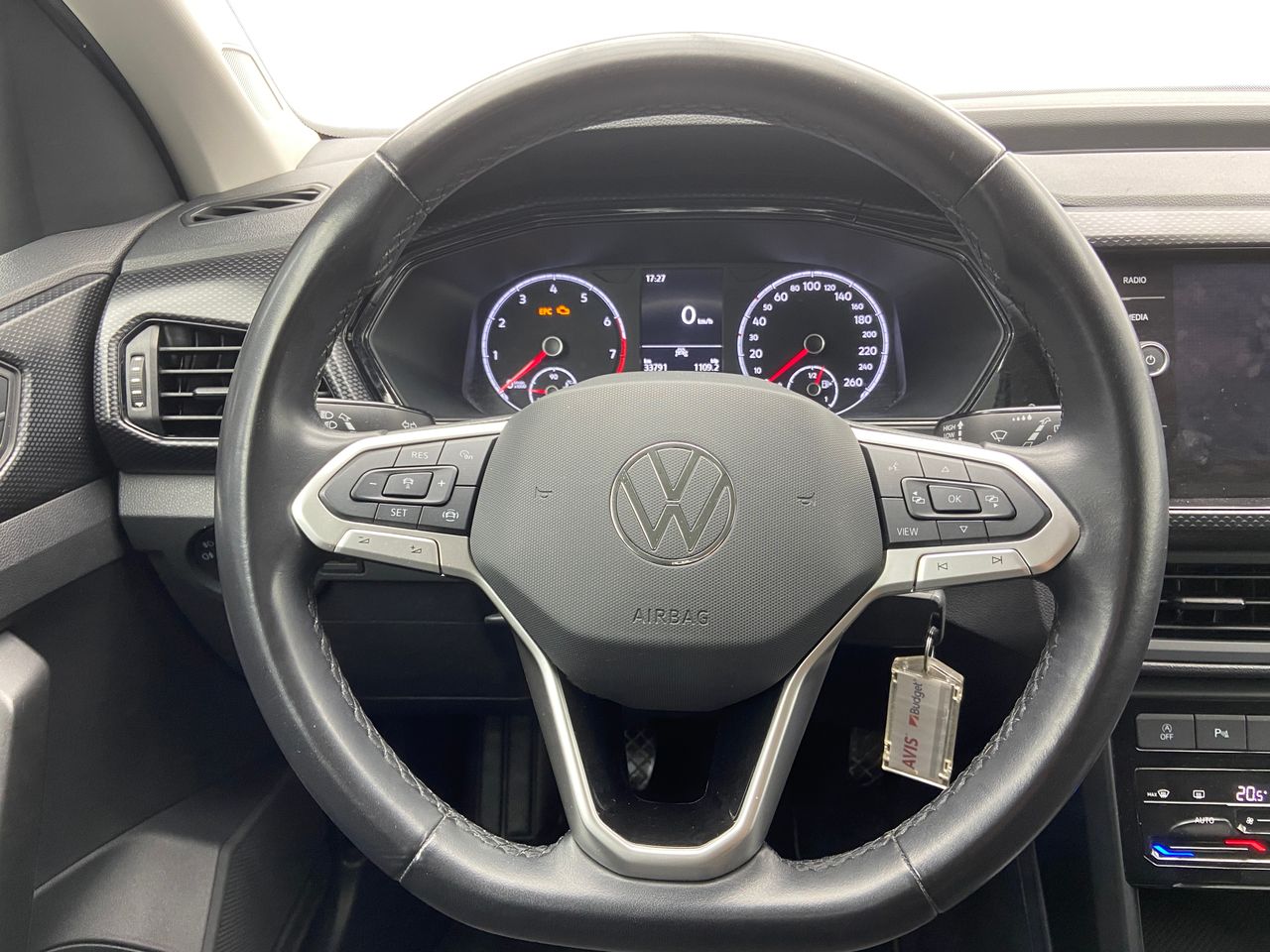 Foto Volkswagen T-Cross 15