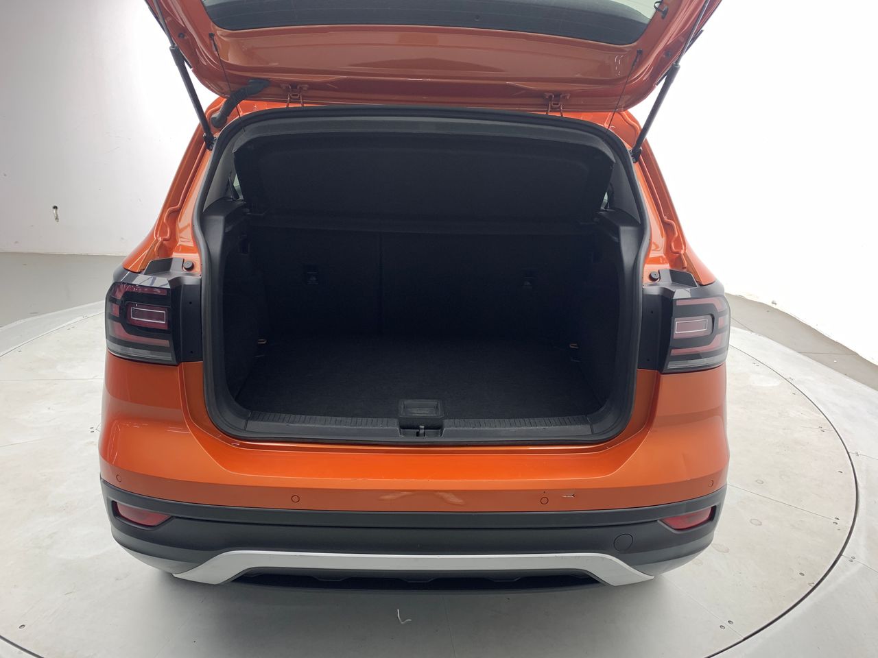 Foto Volkswagen T-Cross 8