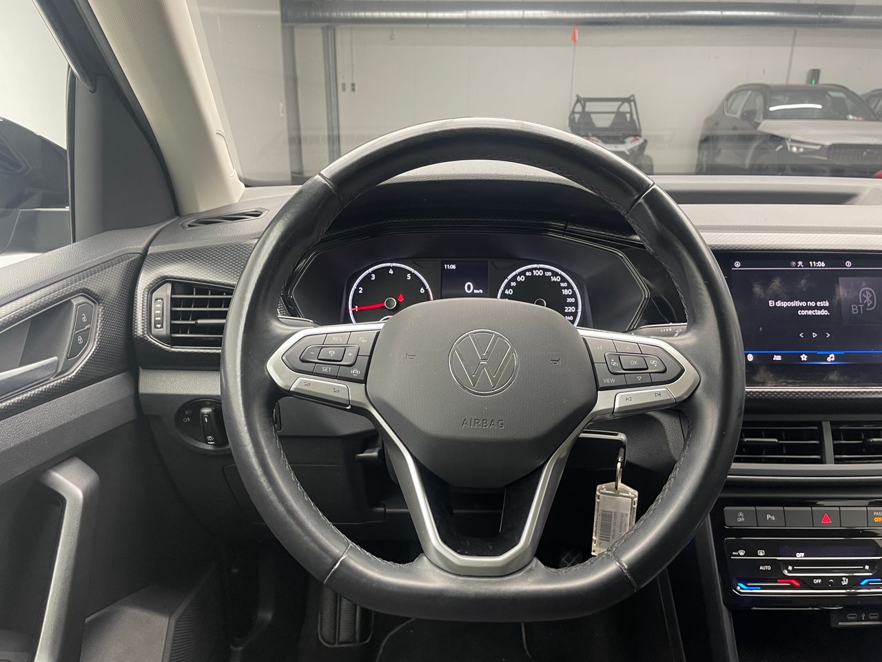 Foto Volkswagen T-Cross 12