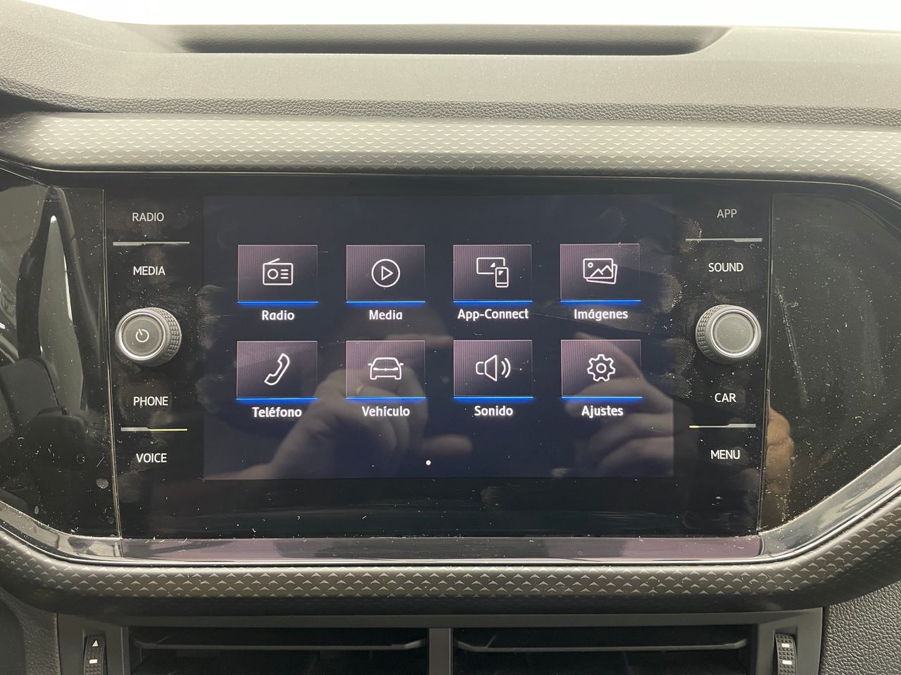 Foto Volkswagen T-Cross 18