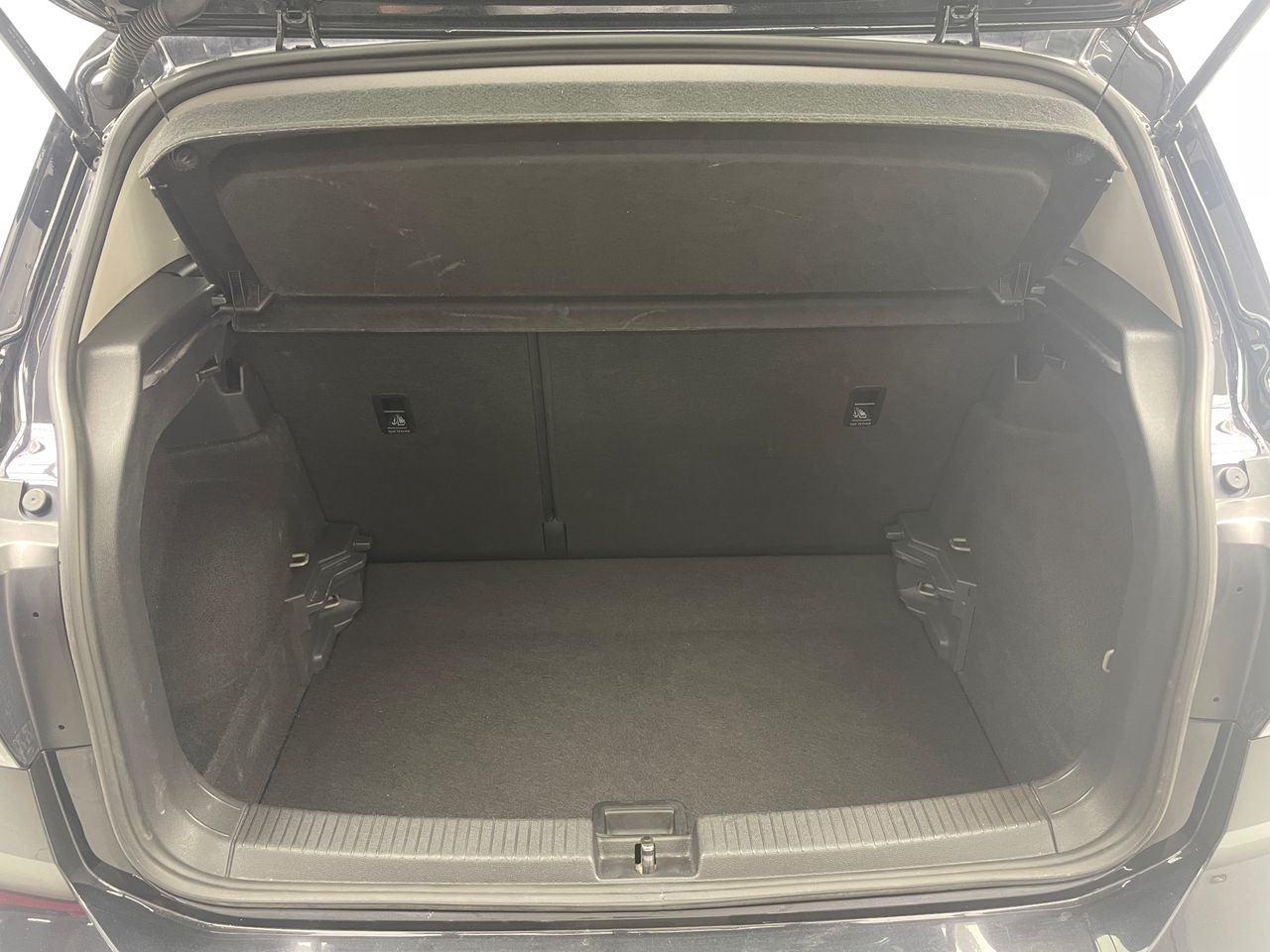 Foto Volkswagen T-Cross 11