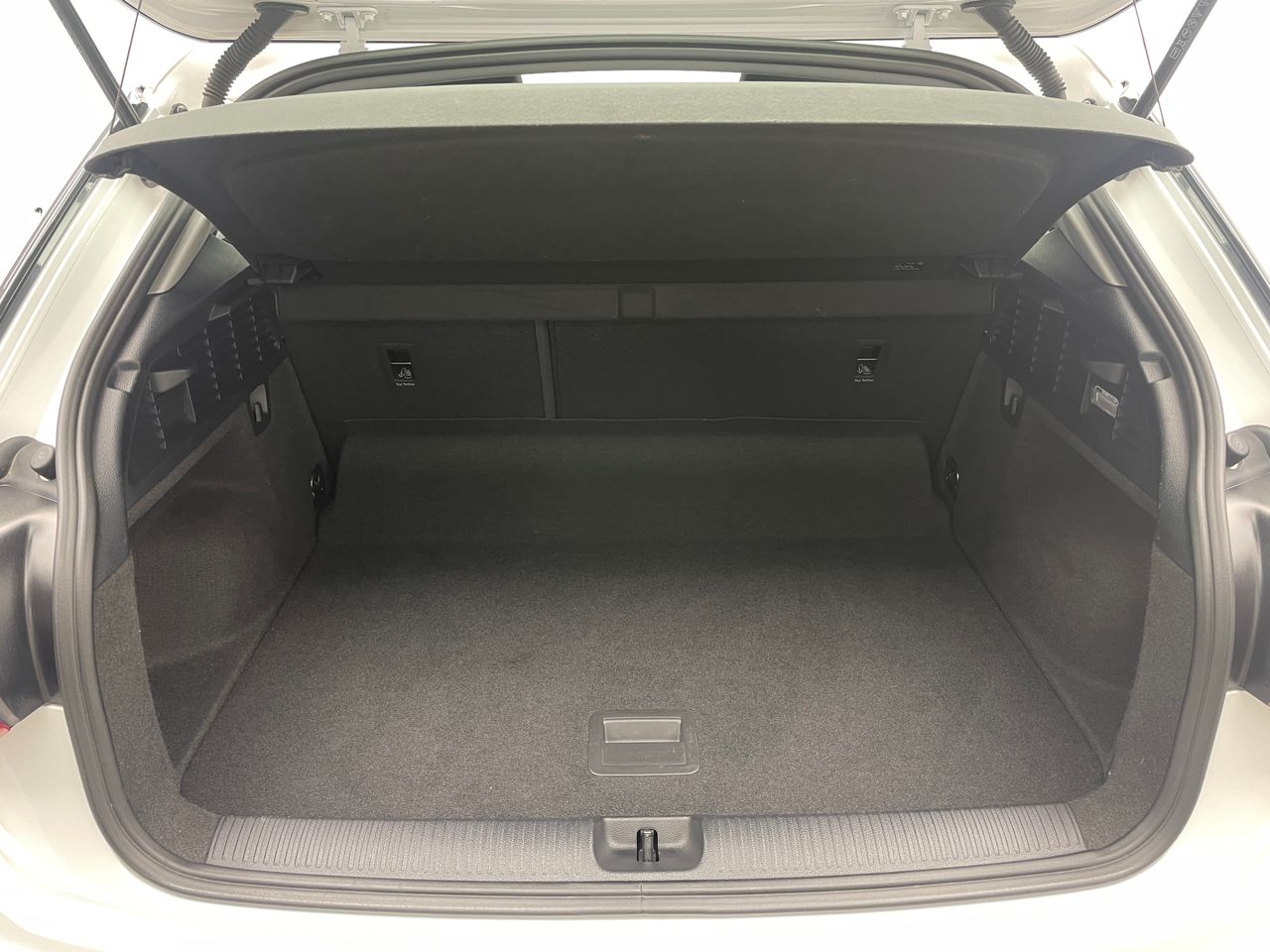 Foto Audi Q2 10
