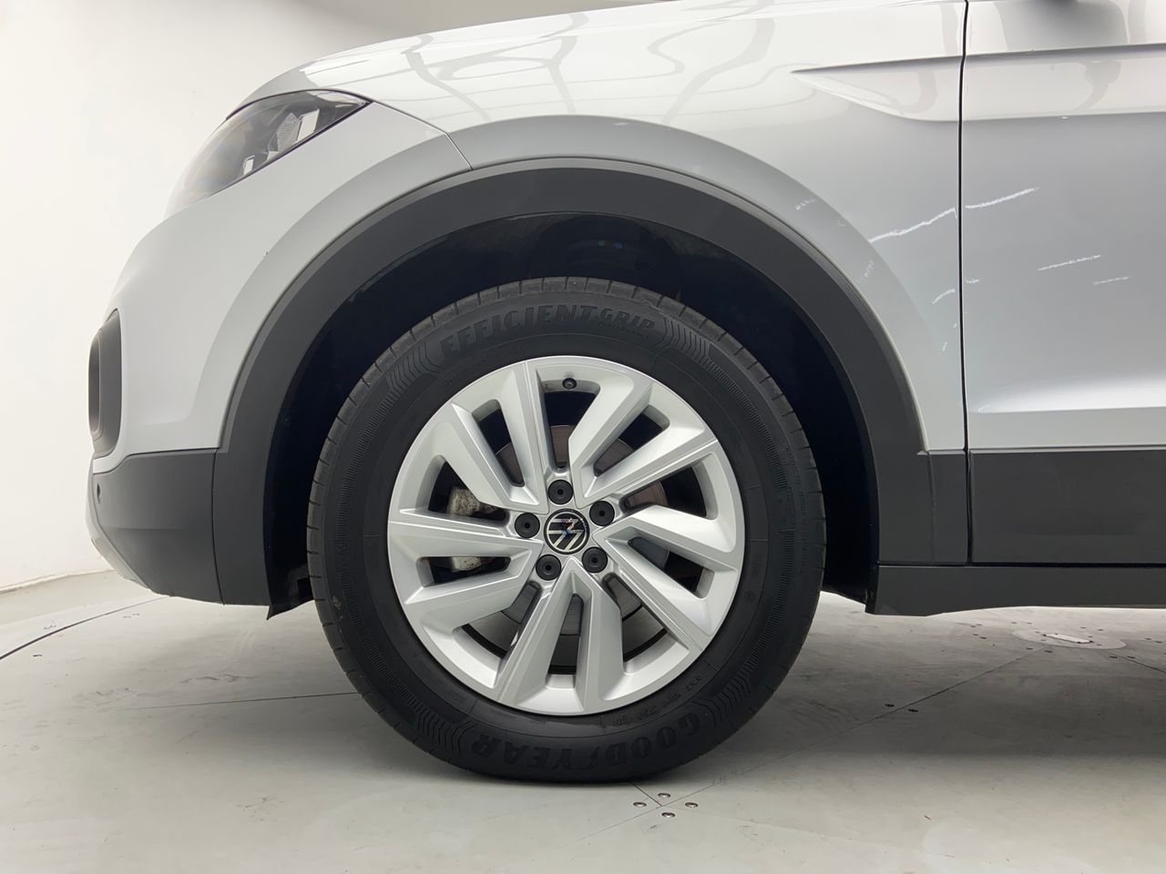 Foto Volkswagen T-Cross 9