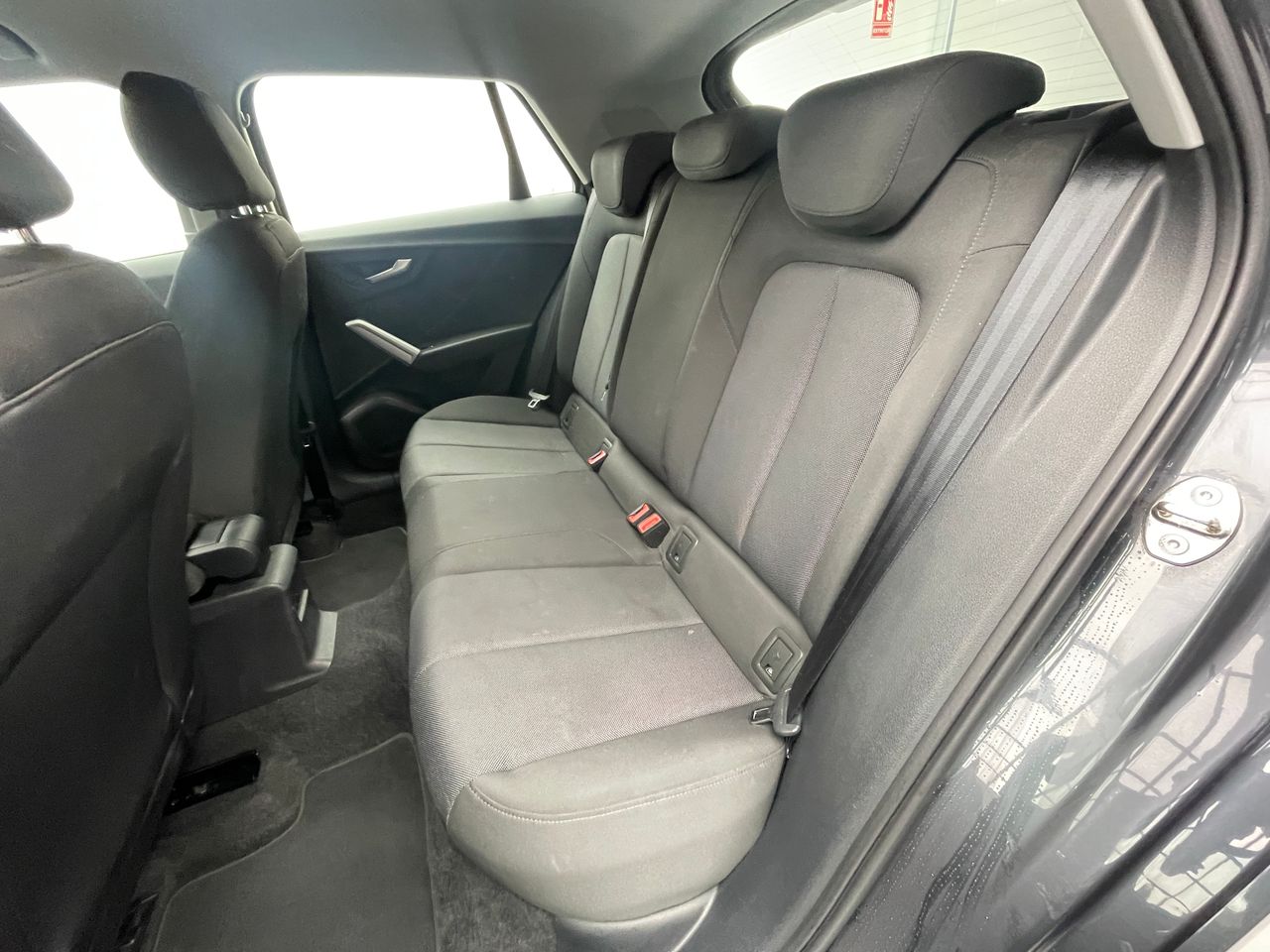 Foto Audi Q2 11