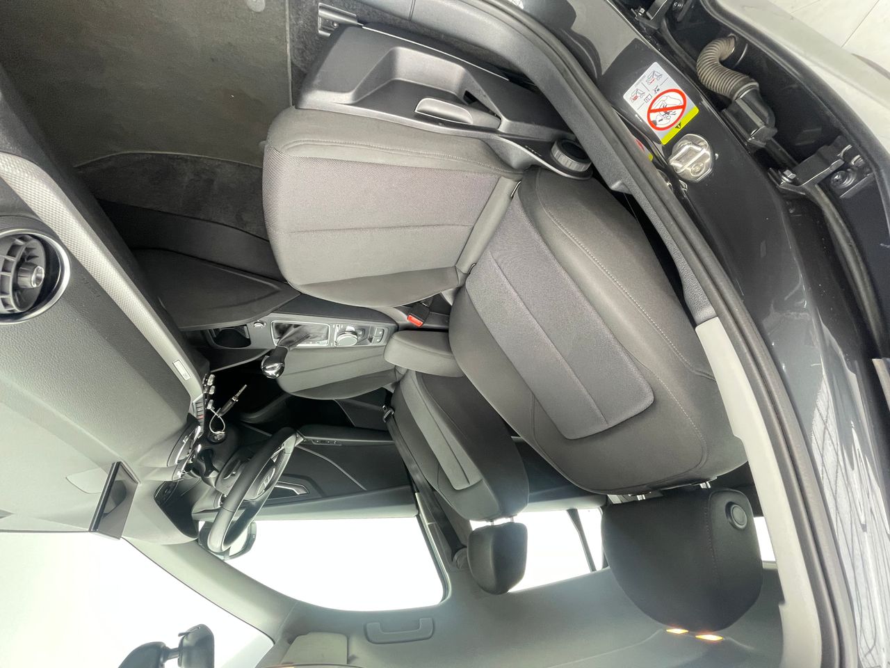 Foto Audi Q2 13