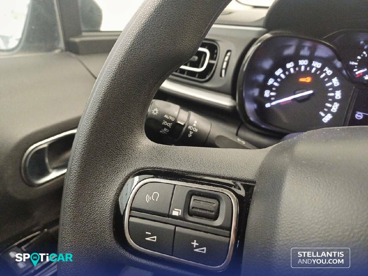 Foto Citroën C3 23