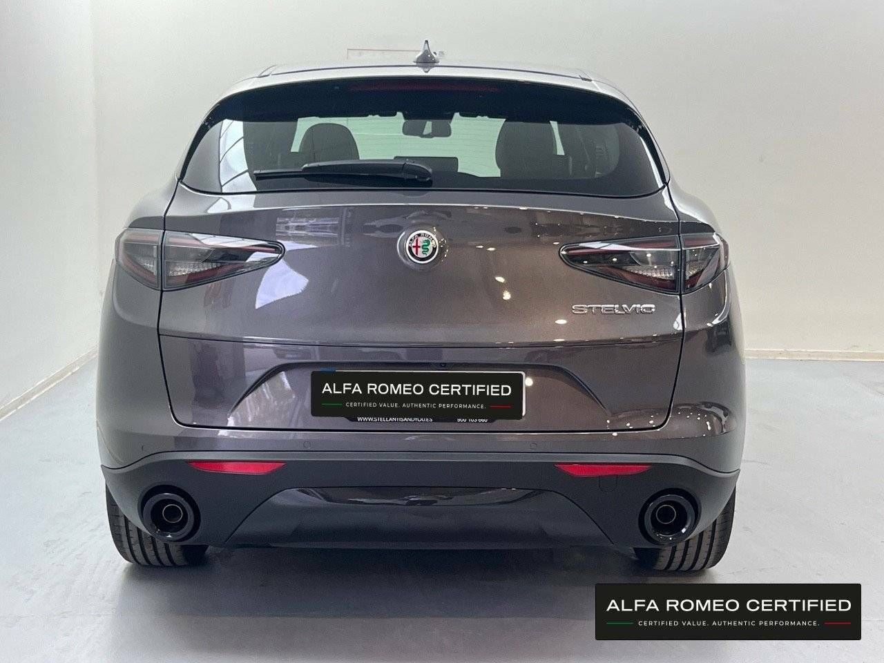 Foto Alfa Romeo Stelvio 5