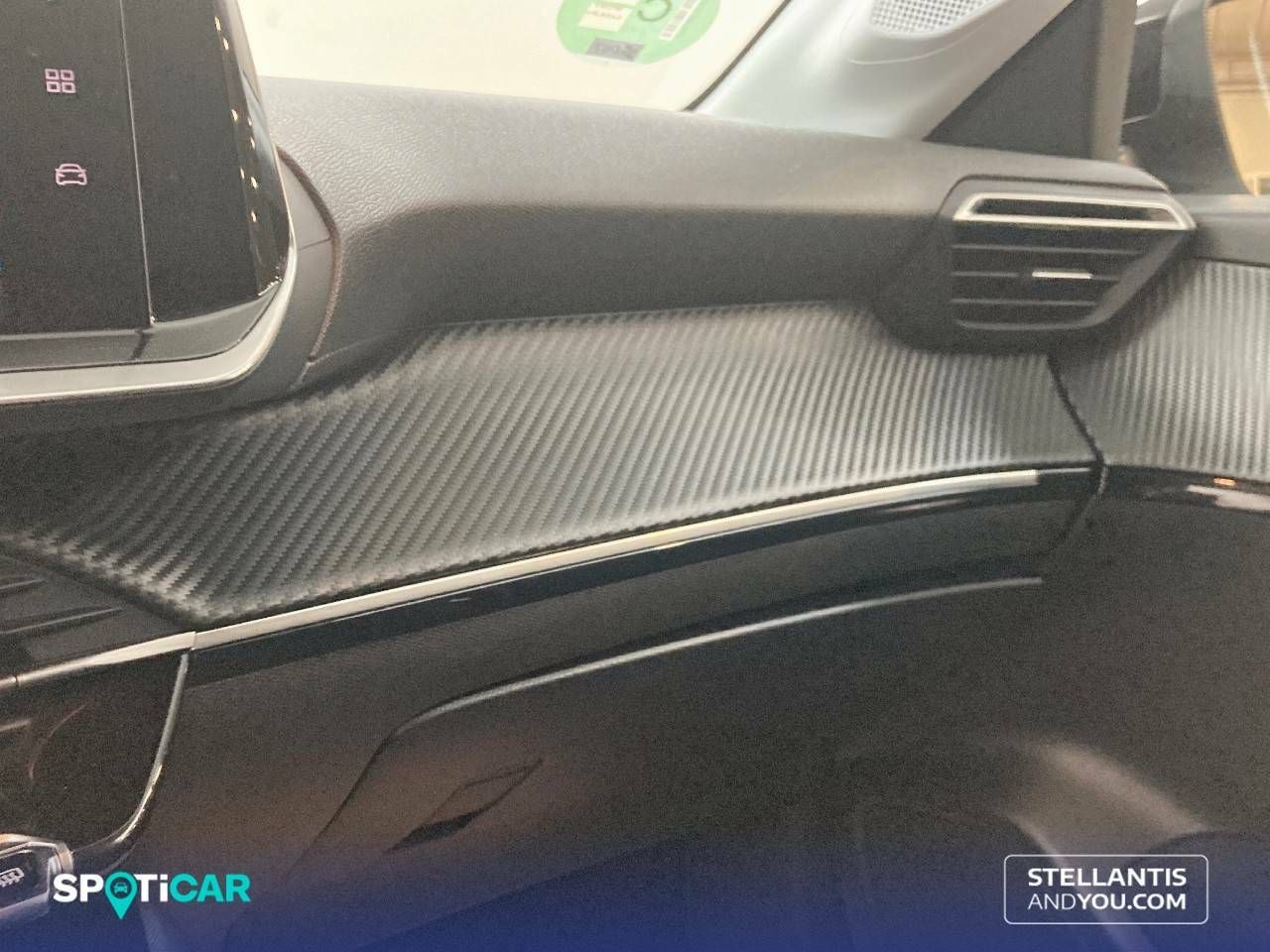 Foto Peugeot 208 23
