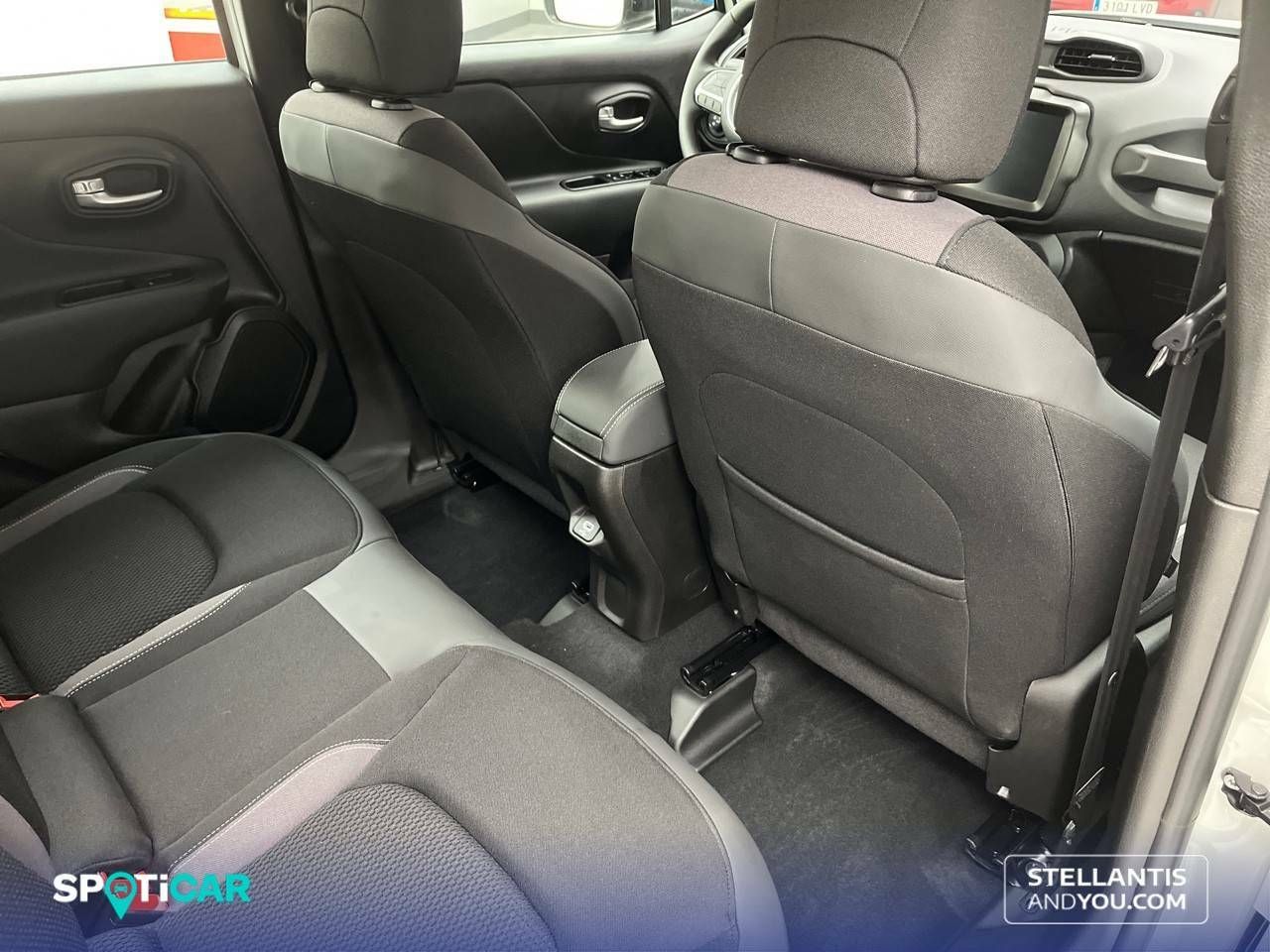 Foto Jeep Renegade 14